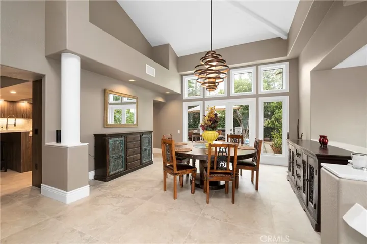 1898 Mountain Valley, Escondido, California 92029