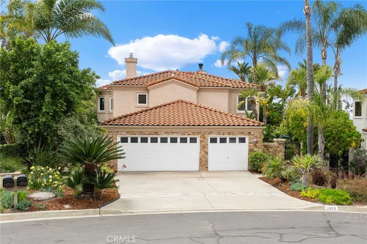 1898 Mountain Valley, Escondido, California 92029