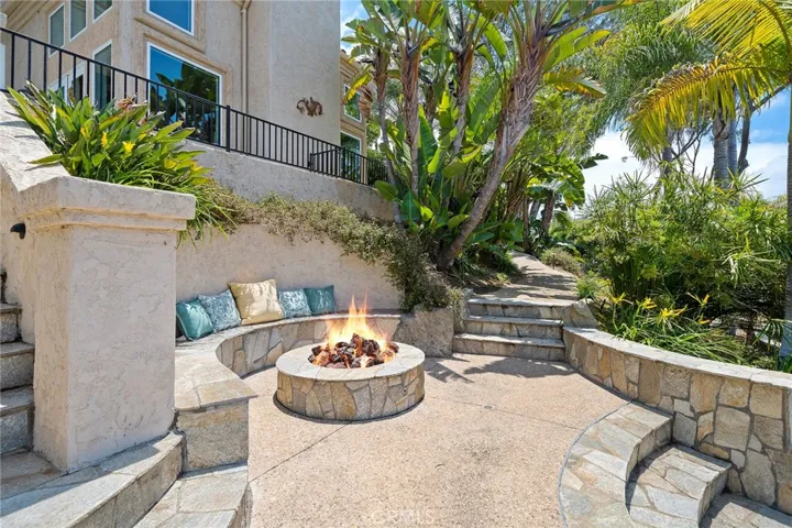 1898 Mountain Valley, Escondido, California 92029