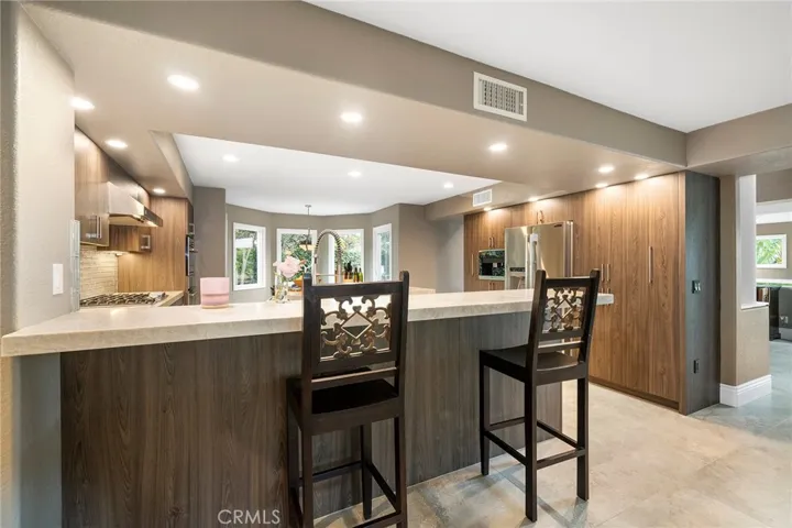 1898 Mountain Valley, Escondido, California 92029