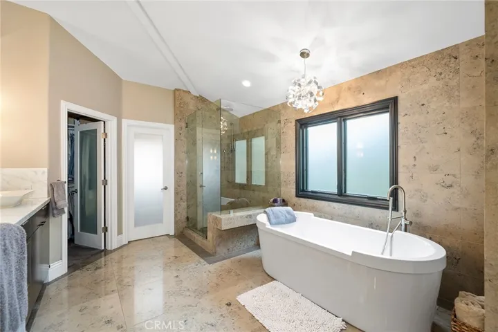 1898 Mountain Valley, Escondido, California 92029