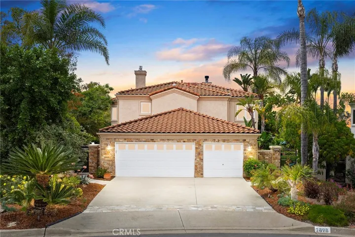 1898 Mountain Valley, Escondido, California 92029