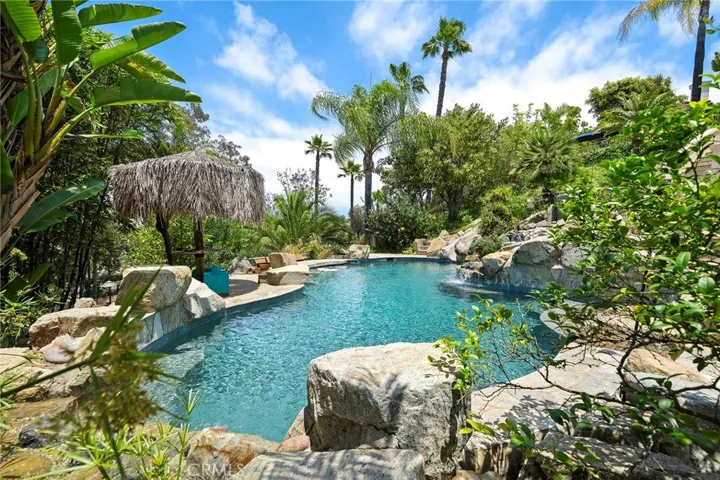 1898 Mountain Valley, Escondido, California 92029