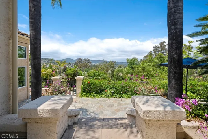1898 Mountain Valley, Escondido, California 92029