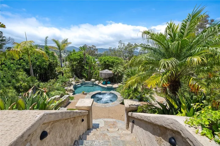 1898 Mountain Valley, Escondido, California 92029
