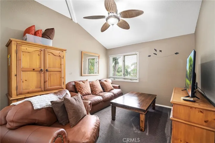 1898 Mountain Valley, Escondido, California 92029