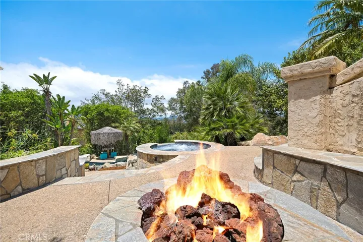 1898 Mountain Valley, Escondido, California 92029