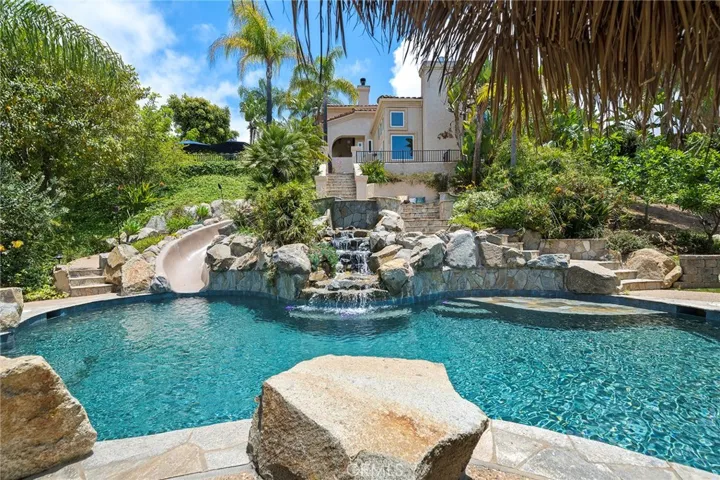 1898 Mountain Valley, Escondido, California 92029
