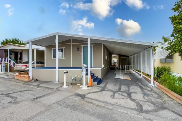 1515 Capalina Unit 9, San Marcos, California 92069