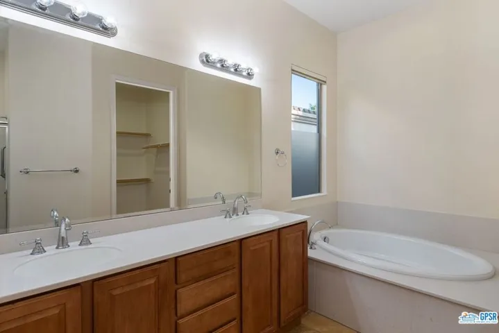 81086 Avenida Lorena, Indio, California 92203