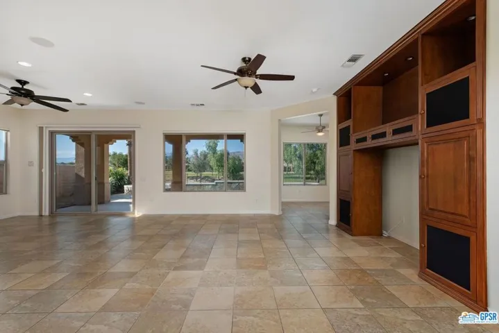 81086 Avenida Lorena, Indio, California 92203