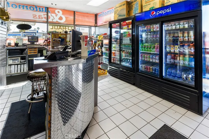 1001 N H Street, Lompoc, California 93436
