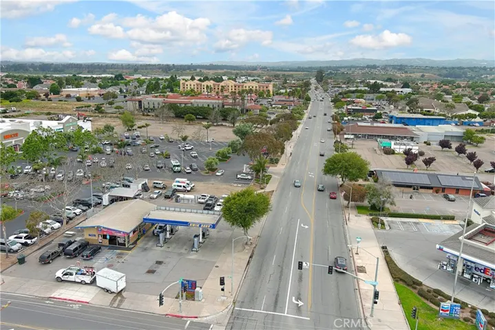1001 N H Street, Lompoc, California 93436