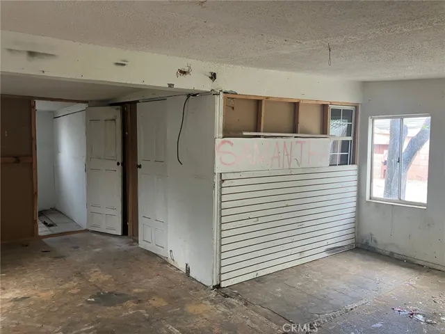 3037 Cudahy Street, Huntington Park, California 90255