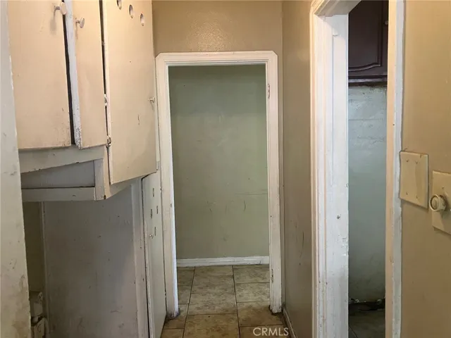 3037 Cudahy Street, Huntington Park, California 90255