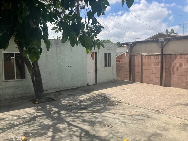 3037 Cudahy Street, Huntington Park, California 90255