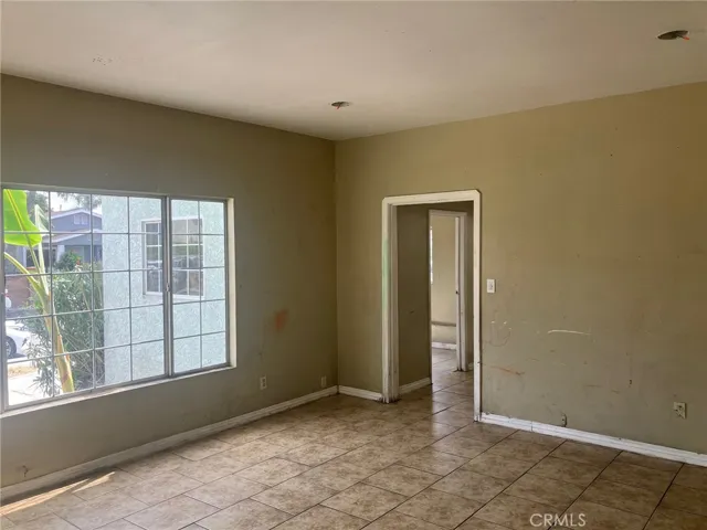 3037 Cudahy Street, Huntington Park, California 90255