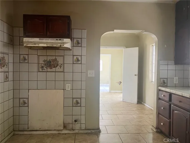 3037 Cudahy Street, Huntington Park, California 90255