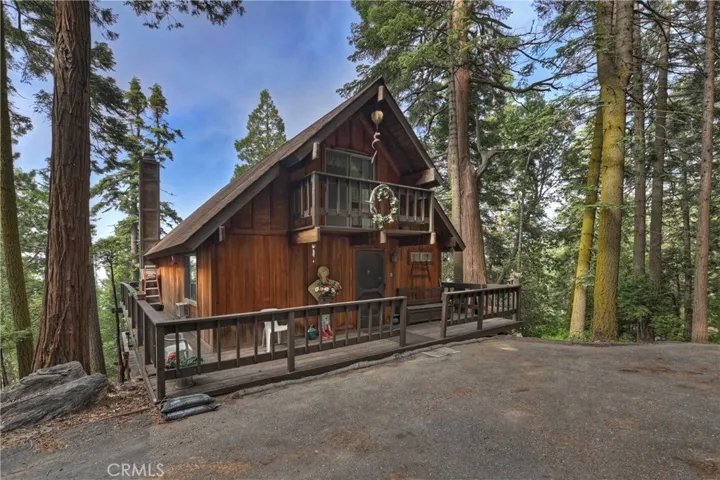21575 Lakeland View, Cedarpines Park, California 92322
