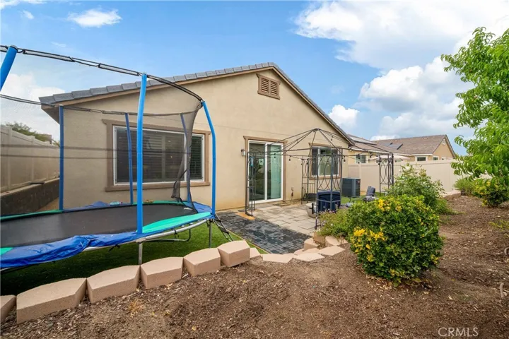 29210 Royal Tarlair, Lake Elsinore, California 92530