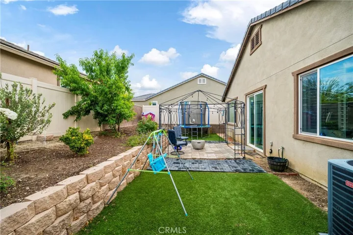 29210 Royal Tarlair, Lake Elsinore, California 92530