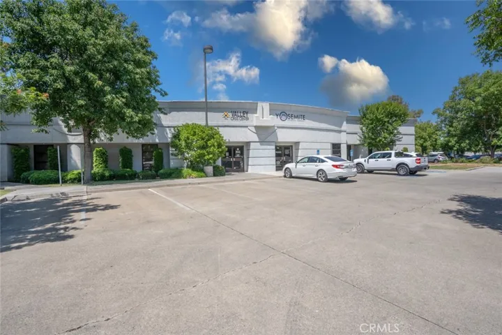 792 Loughborough Drive, Merced, California 95348