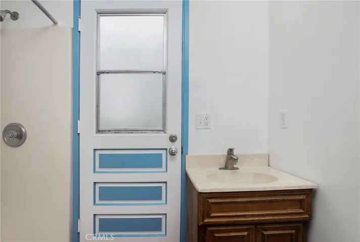 Secondary bathroom