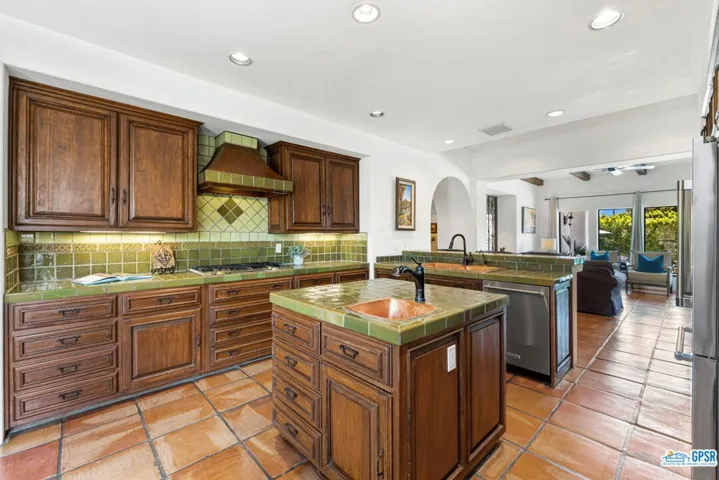 1106 Villa Francea, Palm Springs, California 92262
