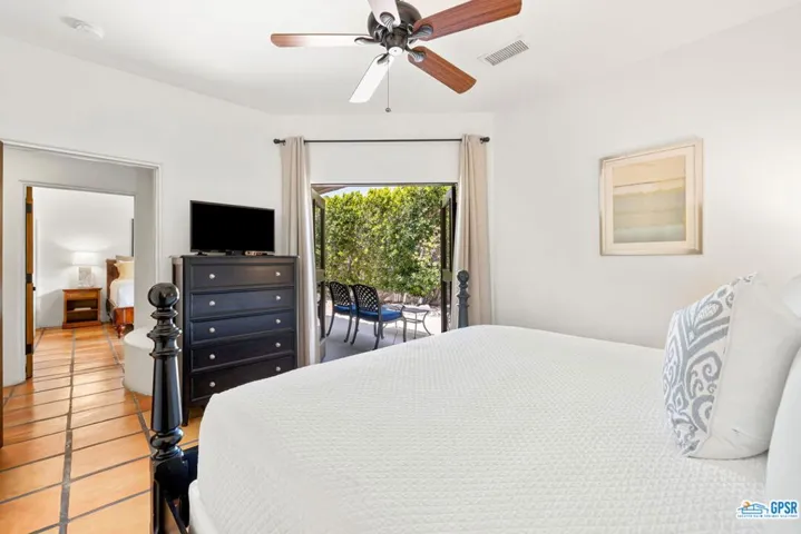1106 Villa Francea, Palm Springs, California 92262