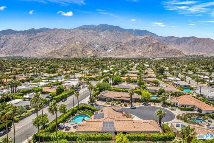 1106 Villa Francea, Palm Springs, California 92262