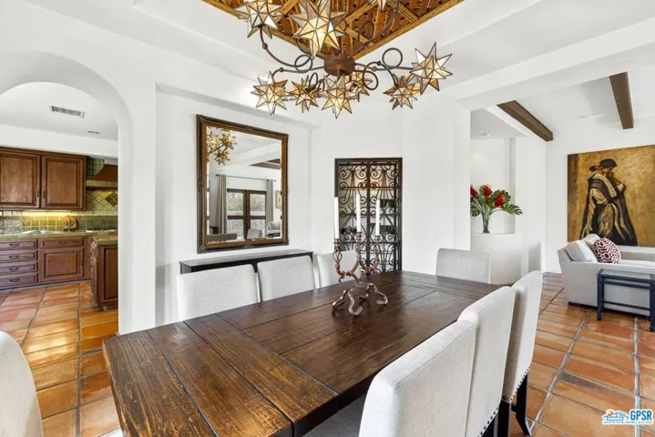 1106 Villa Francea, Palm Springs, California 92262