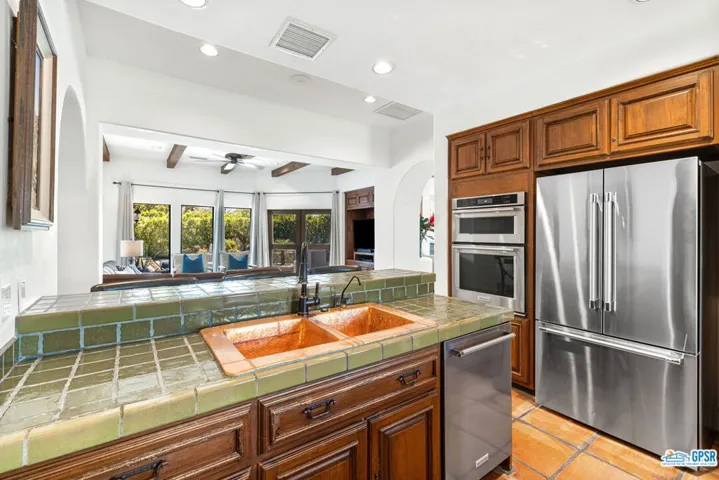1106 Villa Francea, Palm Springs, California 92262