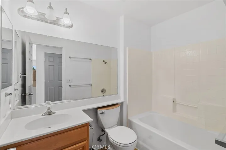 17636 Caprice Way, Victorville, California 92395