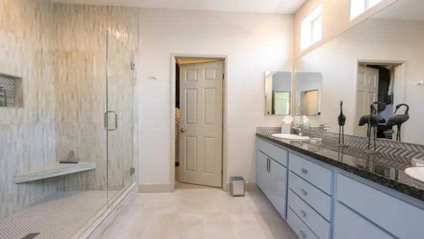 45553 Whistler --13