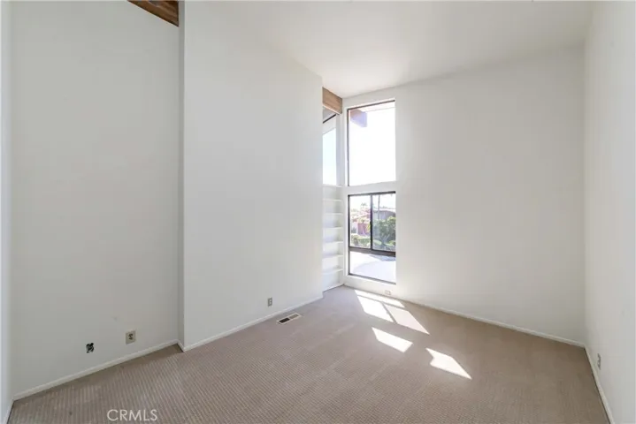 6524 Via Baron, Rancho Palos Verdes, California 90275