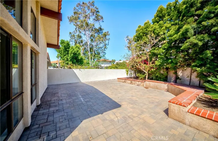6524 Via Baron, Rancho Palos Verdes, California 90275