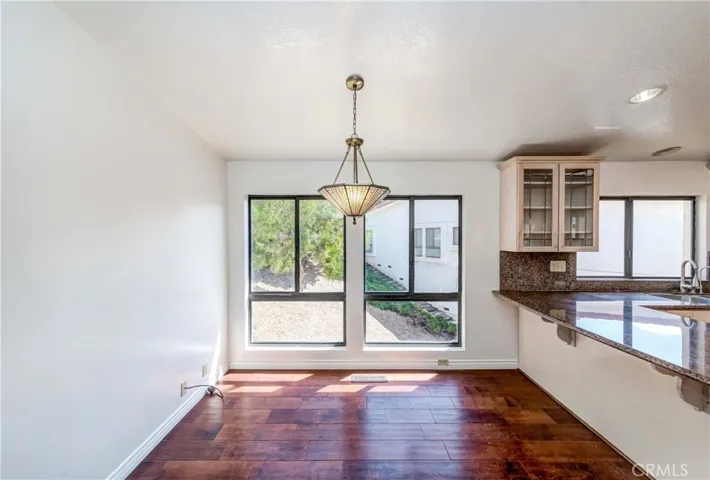 6524 Via Baron, Rancho Palos Verdes, California 90275