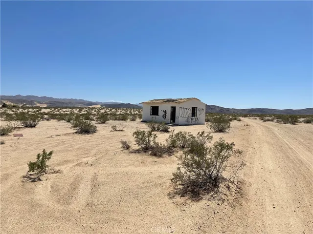 0 Old Chisholm Trail, 29 Palms, California 92277