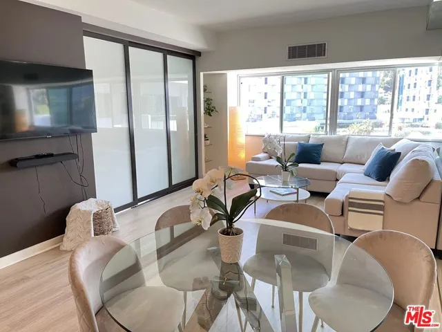 1155 N La Cienega Boulevard Unit 1200, West Hollywood, California 90069
