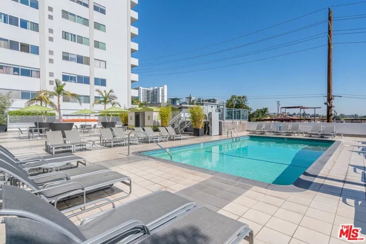 1155 N La Cienega Boulevard Unit 1200, West Hollywood, California 90069
