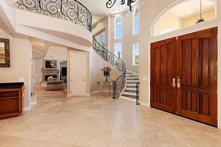572 Marine View Avenue, Del Mar, California 92014