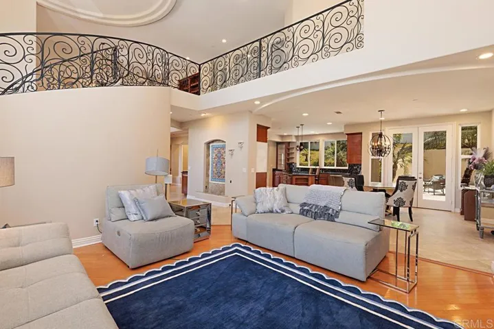 572 Marine View Avenue, Del Mar, California 92014