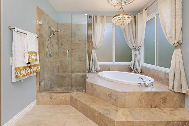 572 Marine View Avenue, Del Mar, California 92014