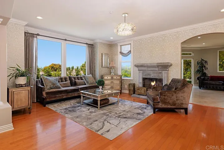 572 Marine View Avenue, Del Mar, California 92014