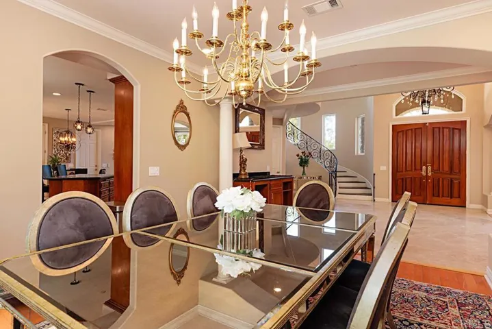 572 Marine View Avenue, Del Mar, California 92014