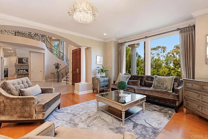 572 Marine View Avenue, Del Mar, California 92014