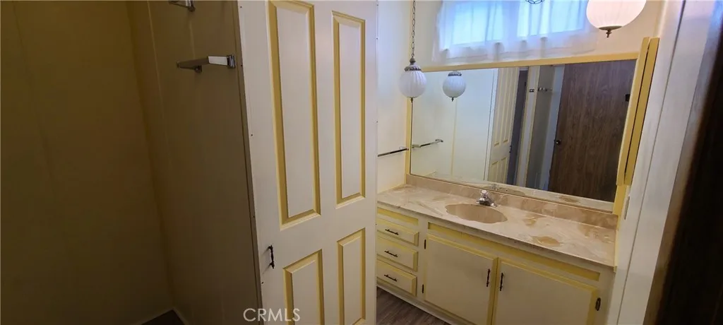 Bathroom 1 of 2