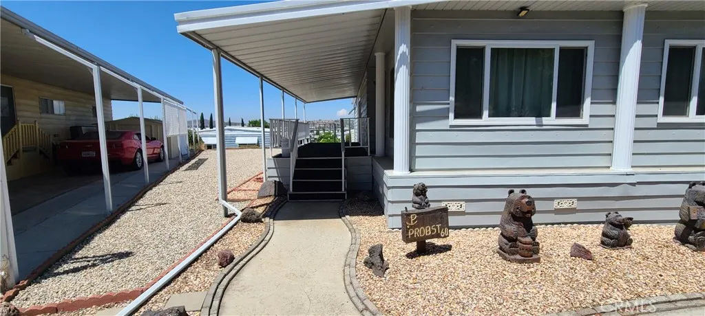 Brand New gravel and weed barrier for side yard as of 08/14/2023!