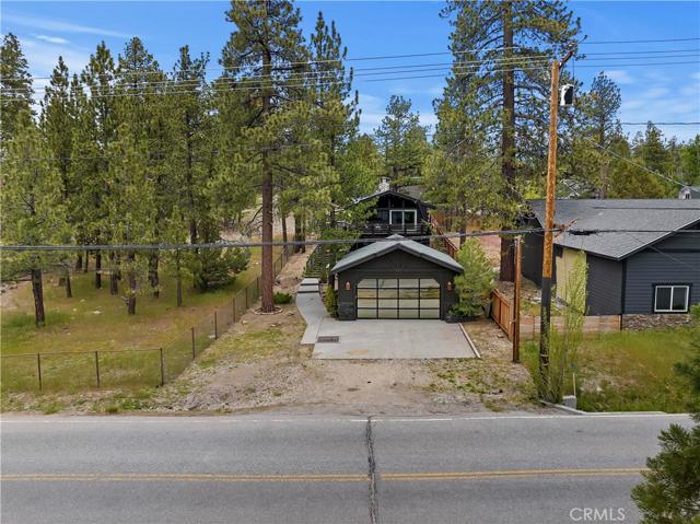 537 Edgemoor Road, Big Bear, California 92315