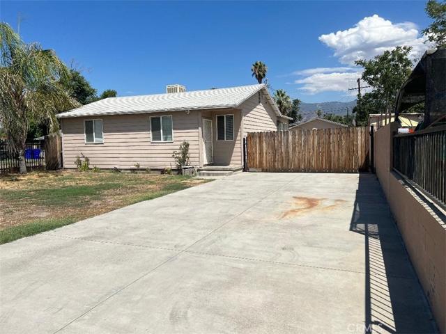25572 Jane Street, San Bernardino, California 92404